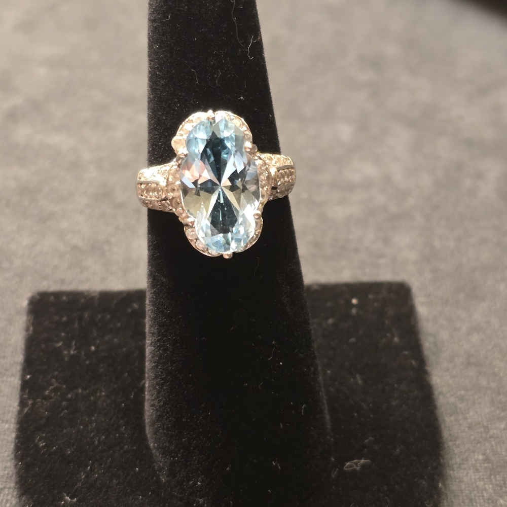 .925 Sterling Silver Ring Lab Grown Aqua And Cubic Zirconia Stones. Size 6 - Picture 2 of 9